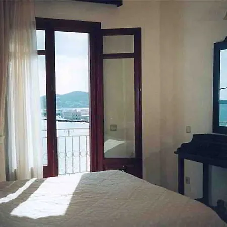 Hotel Electra Syros - Adults Only 3*