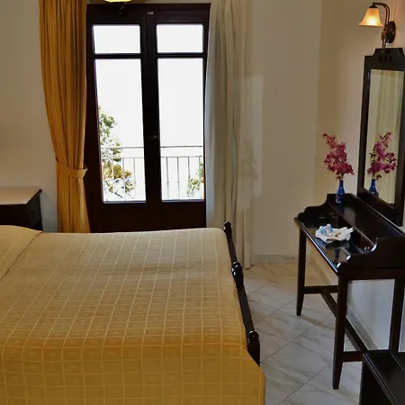Hotel Electra Syros - Adults Only 3*